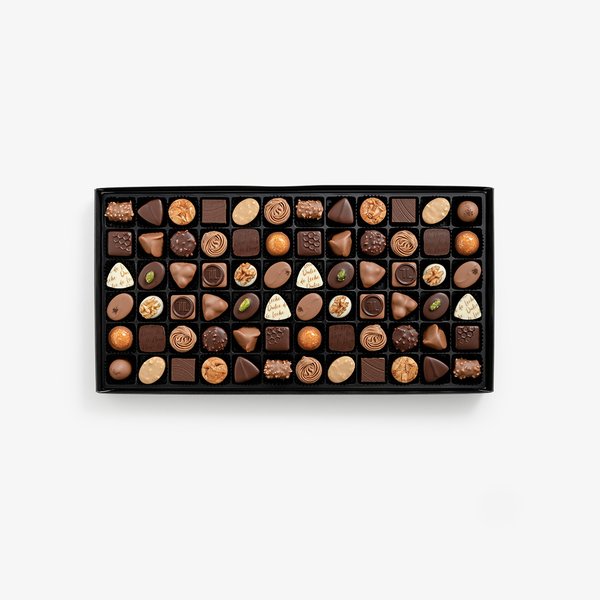 Pralines Gift Box 72 pcs