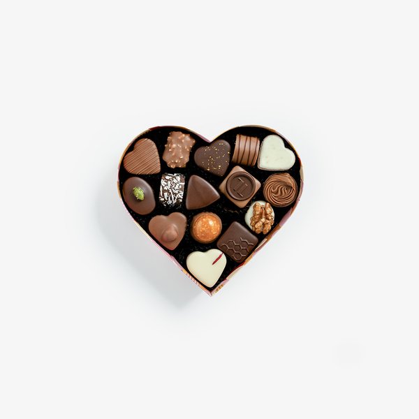 Praline Heart Gift Box, 15pcs