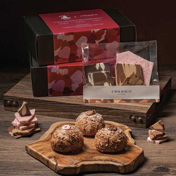 [DELIVERY 15TH FEB] Läderach Baristart Chocolate Cream Puff