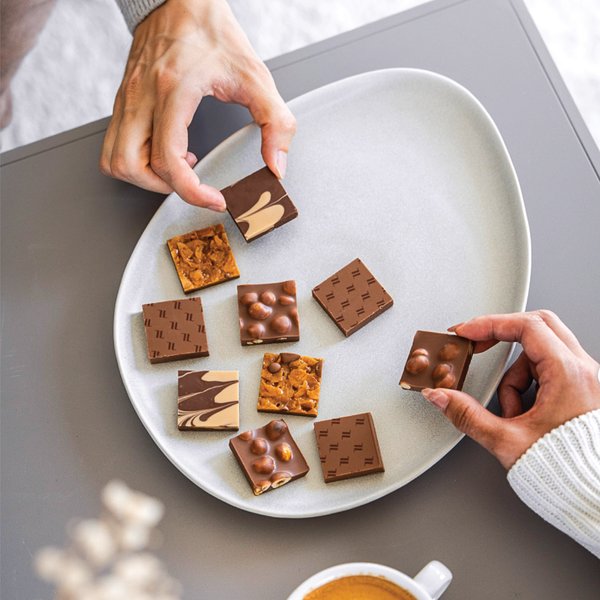 Assorted FrischSchoggi Mini Gift Pouch (8pcs)