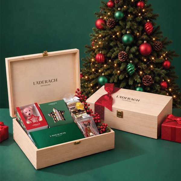 Wonderland Chocolate Christmas Gift Box